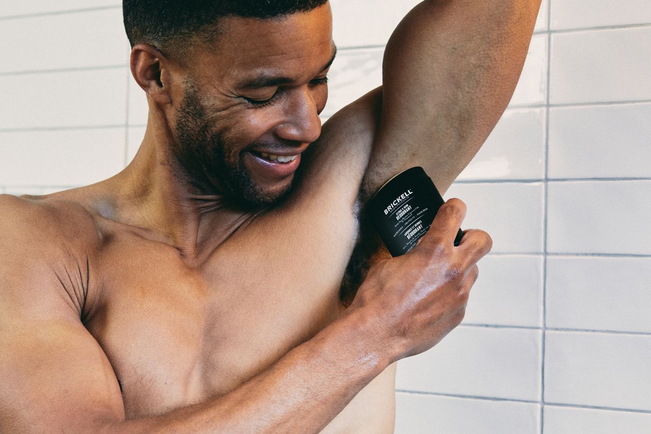 Benefits of Using a Natural Deodorant for Men